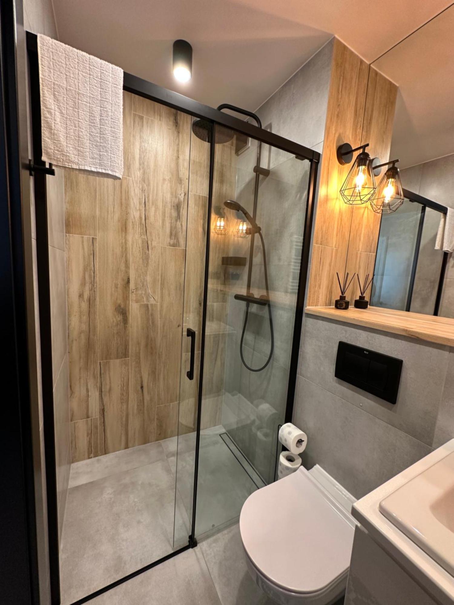 Neptun 5 1 9 1 0 2 1 3 0 Apartment Danzig